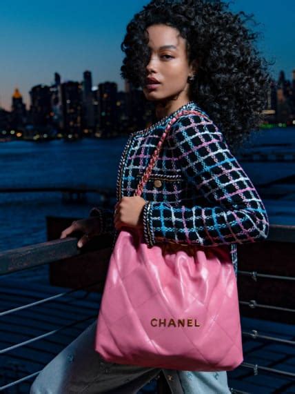 chanel 22 large|where to buy chanel 22.